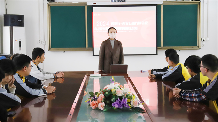 西安萬通汽車學(xué)校攜手車探長 ——為畢業(yè)生搭建夢想舞臺，提供堅(jiān)實(shí)就業(yè)保障
