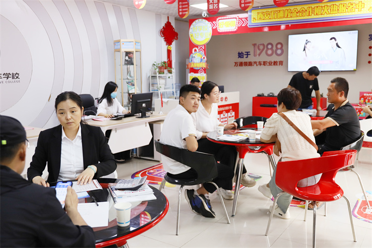 西安萬通就業(yè)率這么高，原因竟然是這個！