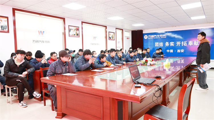 校企合作新典范：西安萬通汽車學校與中集陜汽重卡，共鑄焊接人才新篇章